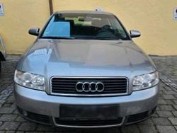 Gebraucht 2004 Audi A4 Limousine | 2.000 € (Guter Preis)