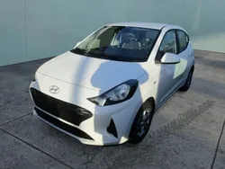 Weiß Neu 2024 Hyundai i10 Select Kleinwagen | 18.199 € (Etwas zu teuer)