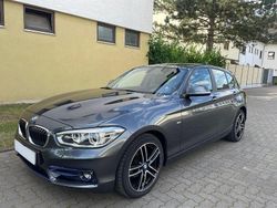 Grau Gebraucht 2016 BMW 118 Sport Line Kleinwagen | 14.500 € (Fairer Preis)