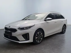 Weiß Gebraucht 2020 Kia Ceed Sportswagon Spirit Kombi | 13.990 € (Superpreis)