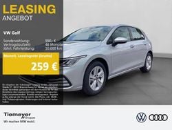 Silber Gebraucht 2024 VW Golf VIII Life Limousine | 23.190 € (Guter Preis)