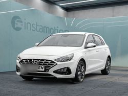 Weiß Gebraucht 2022 Hyundai i30 Trend | 19.440 € (Fairer Preis)