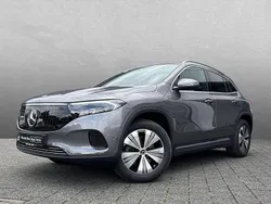Grau Gebraucht 2024 Mercedes EQA350 Advanced Plus SUV | 38.970 € (Fairer Preis)