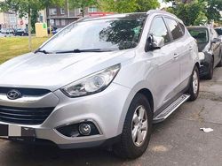Silber Gebraucht 2013 Hyundai ix35 Premium SUV | 9.200 € (Fairer Preis)