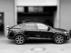 Schwarz Gebraucht 2023 Renault Arkana SUV | 24.500 € (Guter Preis)