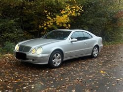 Silber Gebraucht 2001 Mercedes CLK320 Avantgarde Coupé | 4.200 € (Superpreis)