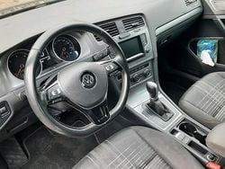 Grau Gebraucht 2015 VW Golf VII Kleinwagen | 7.900 € (Superpreis)