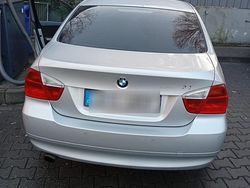 Silber Gebraucht 2005 BMW 320 Limousine | 3.500 € (Guter Preis)