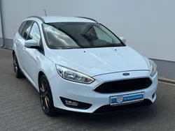 Weiß Gebraucht 2018 Ford Focus Business Edition Kombi | 9.979 € (Fairer Preis)