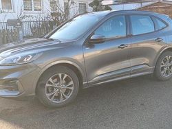 Grau Gebraucht 2023 Ford Kuga ST-Line SUV | 21.500 € (Guter Preis)