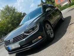 Grau Gebraucht 2018 VW Passat Kombi | 10.000 € (Guter Preis)