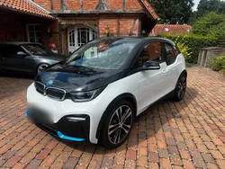 Weiß Gebraucht 2022 BMW i3 Kleinwagen | 21.600 € (Guter Preis)
