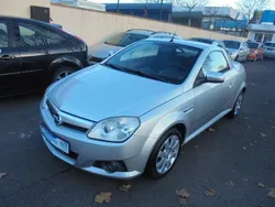 Silber Gebraucht 2005 Opel Tigra Enjoy Cabrio | 1.650 € (Guter Preis)