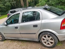 Silber Gebraucht 1998 Opel Astra Kleinwagen | 900 € (Guter Preis)