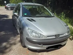 Silber Gebraucht 2005 Peugeot 206 Kleinwagen | 450 € (Superpreis)
