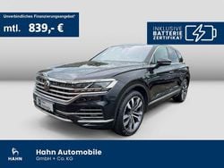 Deep black perleffekt Gebraucht 2022 VW Touareg Elegance SUV | 53.990 € (Etwas zu teuer)