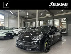 Porsche Panamera 4