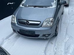 Silber Gebraucht 2008 Opel Meriva Van / Kleinbus | 1.350 € (Superpreis)