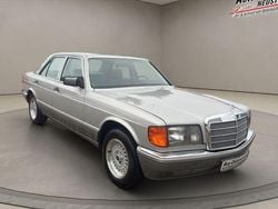 Silber Gebraucht 1986 Mercedes 300 SE Limousine | 23.900 €