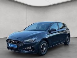 Dark knight Gebraucht 2022 Hyundai i30 Pure Limousine | 11.990 € (Superpreis)