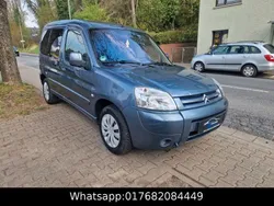 Grau Gebraucht 2008 Citroën Berlingo Van / Kleinbus | 3.499 € (Fairer Preis)