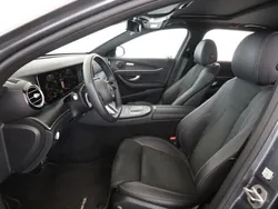 Grau Gebraucht 2023 Mercedes E200 Kombi | 35.005 € (Superpreis)