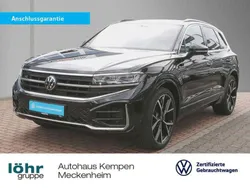 Grenadillschwarz metallic Gebraucht 2024 VW Touareg R-line SUV | 64.950 € (Fairer Preis)