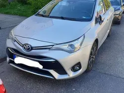 Gebraucht 2018 Toyota Avensis Team Kombi | 10.000 € (Guter Preis)
