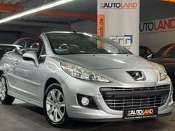 Gris aluminium Gebraucht 2010 Peugeot 207 CC Platinum Cabrio | 6.499 € (Teuer)