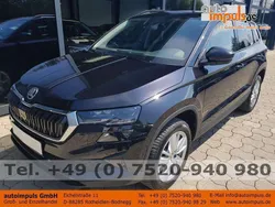 (black magic (1z1z)) Gebraucht 2024 Skoda Karoq Selection SUV | 30.790 € (Guter Preis)
