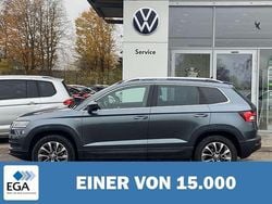 Grau metallic Gebraucht 2021 Skoda Karoq Clever SUV | 32.030 € (Fairer Preis)