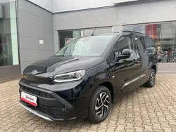 Schwarz Neu 2025 Toyota Proace Verso City Kombi | 38.880 € (Teuer)