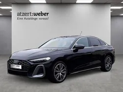 Schwarz (mythosschwarz metallic) Neu 2025 Audi A5 Ambiente Coupé | 53.900 € (Guter Preis)