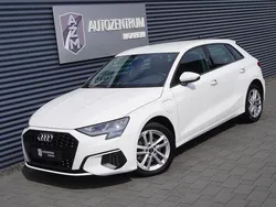 Sonderlackierung ibisweiß Gebraucht 2022 Audi A3 Sportback e-tron Advanced Limousine | 24.990 € (Fairer Preis)