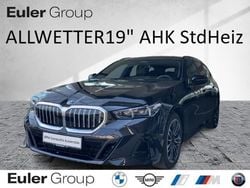 Schwarz Gebraucht 2024 BMW 520 Performance Kombi | 51.333 € (Guter Preis)