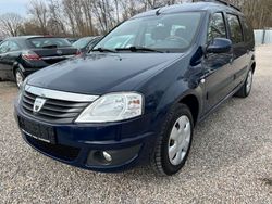 Blau Gebraucht 2011 Dacia Logan MCV Lauréate Kombi | 3.500 € (Fairer Preis)