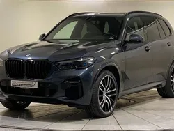 Grau Gebraucht 2022 BMW X5 Performance SUV | 67.890 € (Fairer Preis)