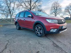 Rot Gebraucht 2018 Dacia Logan MCV Kombi | 8.500 € (Fairer Preis)