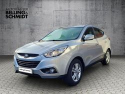 Silber (metallic) Gebraucht 2013 Hyundai ix35 Style SUV | 9.980 € (Etwas zu teuer)