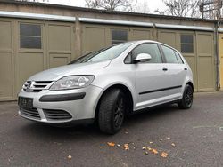 Silber Gebraucht 2006 VW Golf V Kleinwagen | 3.800 € (Fairer Preis)