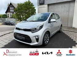 (kcs) sparklingsilber met. Gebraucht 2024 Kia Picanto Spirit Kleinwagen | 16.800 € (Fairer Preis)
