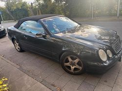 Grau Gebraucht 2001 Mercedes CLK200 Cabrio | 1.600 € (Superpreis)