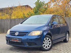 Blau Gebraucht 2006 VW Golf Plus Cross Comfortline Van / Kleinbus | 3.750 € (Fairer Preis)