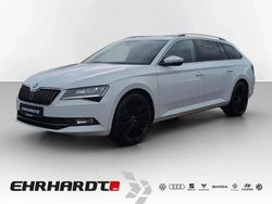 Weiß Gebraucht 2018 Skoda Superb Style Kombi | 21.789 € (Teuer)