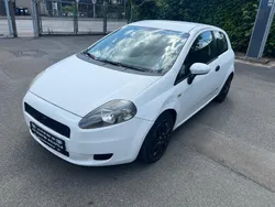 Weiß Gebraucht 2009 Fiat Grande Punto Kleinwagen | 1.999 € (Fairer Preis)