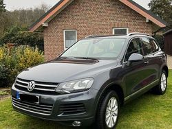 Grau Gebraucht 2011 VW Touareg SUV | 13.200 € (Fairer Preis)