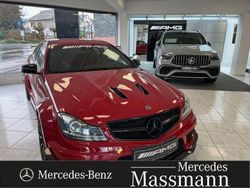 Rot (metallic) Gebraucht 2013 Mercedes C63 AMG AMG Coupé | 164.999 €