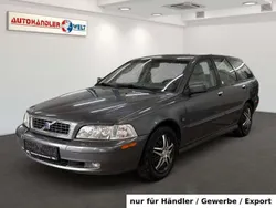 Grau Gebraucht 2004 Volvo V40 Kombi | 1.299 € (Superpreis)