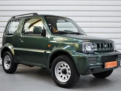 Grün Gebraucht 2011 Suzuki Jimny Style SUV | 15.990 € (Fairer Preis)