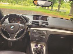 Silber Gebraucht 2009 BMW 118 Cabriolet Cabrio | 8.200 € (Teuer)